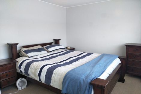 Photo of property in 6/58 Wellington Street, Howick, Auckland, 2014