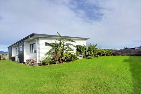 Photo of property in 172 Ngaio Drive, Matarangi, Whitianga, 3592