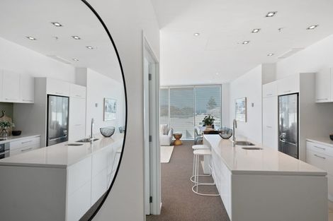 Photo of property in Sentinel Apartments, 401/3 Northcroft Street, Takapuna, Auckland, 0622