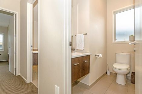 Photo of property in 11 Charteris Rise, Riverdale, Gisborne, 4010