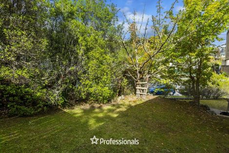 Photo of property in 29 Edelweiss Grove, Timberlea, Upper Hutt, 5018