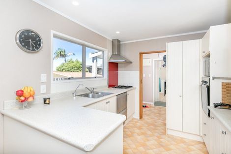 Photo of property in 5 Esmae Place, Dinsdale, Hamilton, 3204