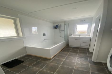 Photo of property in 78 Matai Street, Castlecliff, Whanganui, 4501