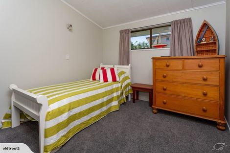 Photo of property in 12 Coulson Place, Alexandra, 9320