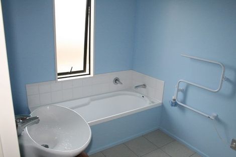 Photo of property in 17 Mosquito Place, Wigram, Christchurch, 8042