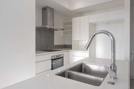 Photo of property in 17/1 Scott Road, Hobsonville, Auckland, 0616