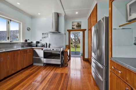 Photo of property in 107-109 Ihaia Road, Opunake, 4616