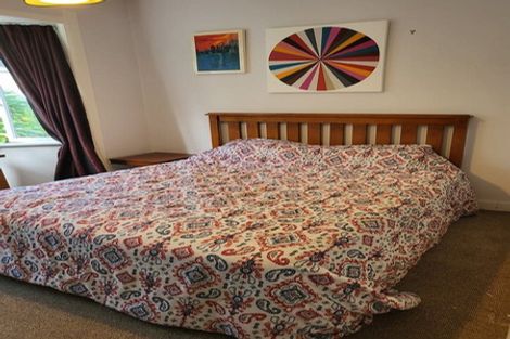 Photo of property in 1-3/100 Overtoun Terrace, Hataitai, Wellington, 6021