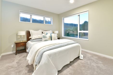 Photo of property in 12 Seaview Crescent, Hatfields Beach, Orewa, 0931