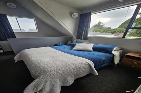 Photo of property in 35 Domett Street, Westport, 7825