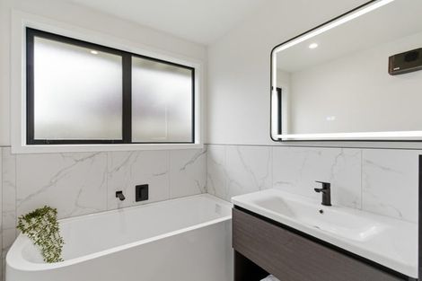 Photo of property in 99 Hoffman Court, Waikiwi, Invercargill, 9810