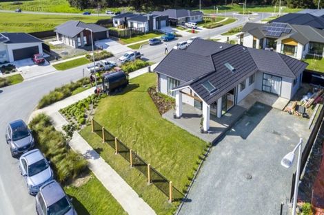 Photo of property in 7 Hopkirk Avenue, Wallaceville, Upper Hutt, 5018