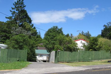 Photo of property in 21 Eskdale Road, Birkdale, Auckland, 0626