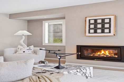 Photo of property in 17a Lake Pupuke Drive, Takapuna, Auckland, 0622