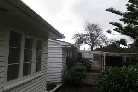 Photo of property in 106 Valley Road, Paraparaumu, 5032