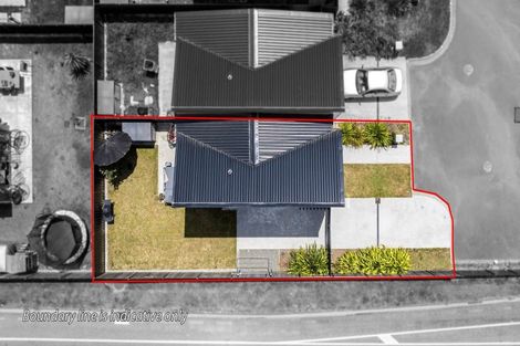 Photo of property in 8 Gloaming Lane, Wallaceville, Upper Hutt, 5018