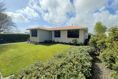 Photo of property in 10 Wera Street, Hawera, 4610