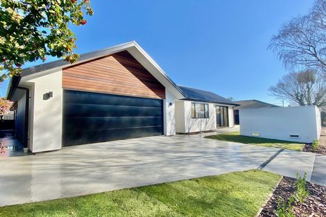 Photo of property in 4 Jamell Place, Avonhead, Christchurch, 8042