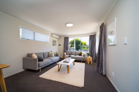 Photo of property in 18 Desmond Place, Otara, Auckland, 2023