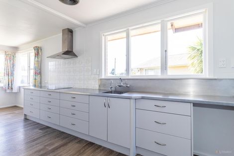 Photo of property in 6 Durham Street, Waimate, 7924