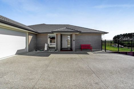 Photo of property in 39 Papawhero Drive, Bell Block, New Plymouth, 4312