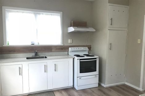 Photo of property in 2/34 Paihia Road, Onehunga, Auckland, 1061