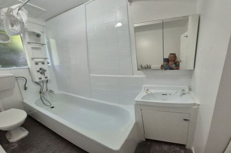 Photo of property in 51 Toroa Street, Torbay, Auckland, 0630