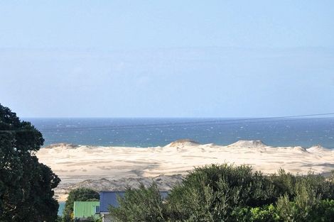 Photo of property in 9b Cornwall Way, Mangawhai Heads, Mangawhai, 0505