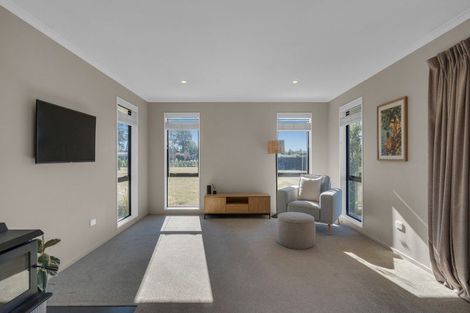 Photo of property in 14 Braeburn Crescent, Swannanoa, Kaiapoi, 7692