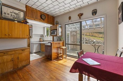 Photo of property in 113 Cliffs Road, Saint Clair, Dunedin, 9012