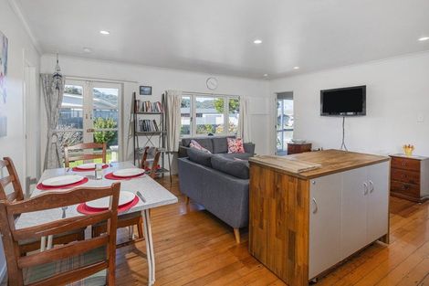 Photo of property in 5 South Highway East, Whitianga, 3510