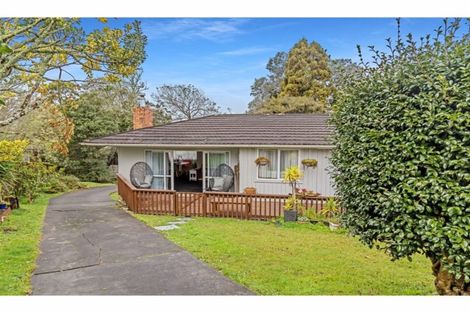 Photo of property in 1/23 Merton Avenue, Glenfield, Auckland, 0627