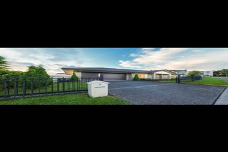 Photo of property in 3 Topland Drive, Flat Bush, Auckland, 2019