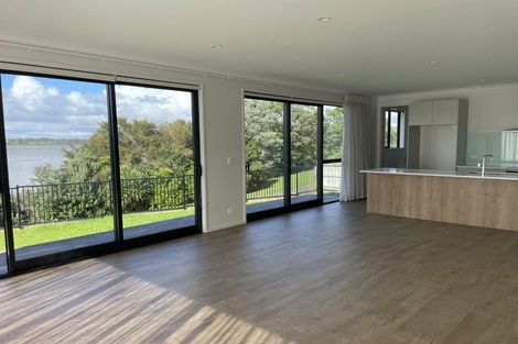 Photo of property in 46 Sunningdale Street, Wattle Downs, Auckland, 2103