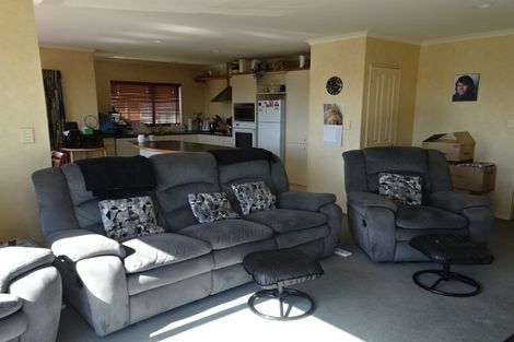 Photo of property in 6 Hairini Street, Hairini, Tauranga, 3112