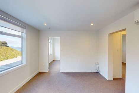 Photo of property in 2/25 Kitchener Terrace, Johnsonville, Wellington, 6037