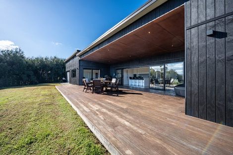 Photo of property in 12 Ivy Lane, Mangawhai Heads, 0505