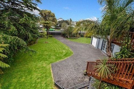 Photo of property in 61 The Terrace, Herald Island, Auckland, 0618