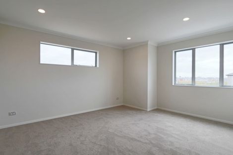 Photo of property in 16 Hikuawa Road, Flat Bush, Auckland, 2019