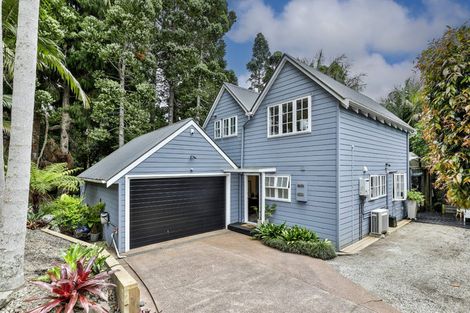 Photo of property in 119 Daffodil Street, Titirangi, Auckland, 0604