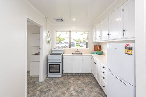 Photo of property in 3/2 Parkes Avenue, Saint Johns Hill, Whanganui, 4501