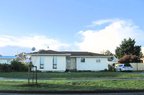 Photo of property in 13 Cartier Crescent, Flaxmere, Hastings, 4120