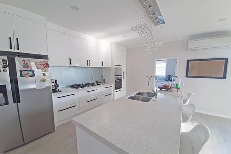 Photo of property in 50 Cirrus Way, Ranui, Auckland, 0612