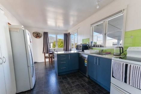 Photo of property in 10 Cuba Street, Marton, 4710