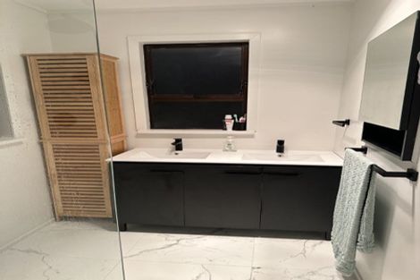 Photo of property in 83 Hargood Street, Woolston, Christchurch, 8062