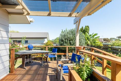 Photo of property in 5 Wallace Way, Havelock North, 4130