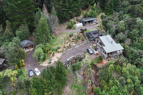 Photo of property in 100 Bachelors Road, Little River, 7591