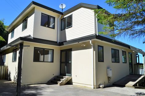 Photo of property in 21 Ladbrooke Drive, Newlands, Wellington, 6037