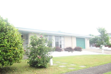 Photo of property in 8 Williams Drive, Te Puke, 3119