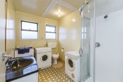 Photo of property in 17 Works Road, Longburn, Palmerston North, 4412